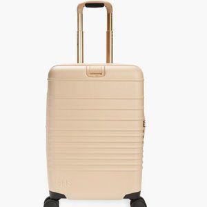 Beis 21 inch Carry On Roller